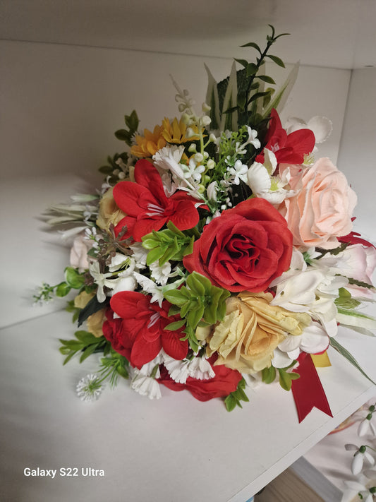 🌺 Vibrant Artificial Flower Bouquet – Customizable Colours 🌺