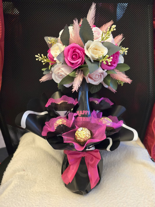 🌸 Chocolate & Flower Gift Bouquet – Elegant Birthday Arrangement 🌸