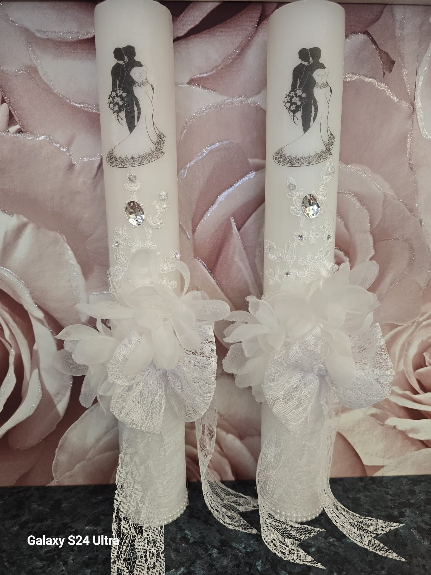 Wedding Candle Pair with Bride & Groom Design – Decorative Lace & Floral Unity Candles | Ceremony & Anniversary Gift